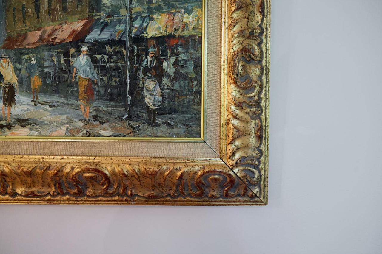 Castel Bois Marie, Maison D'Hotes Montauban Exterior photo A picture frame